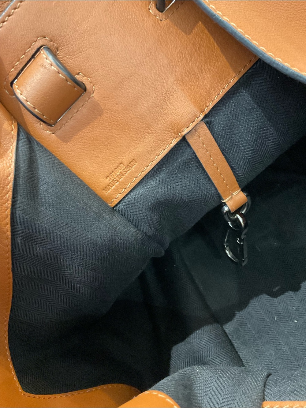 Loewe Bag - Picture 8 of 8